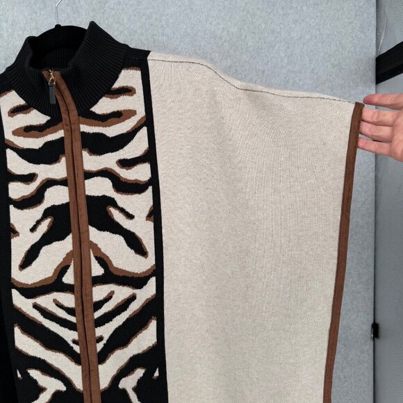 Chicos Mixed Print Faux Suede Trim Ruana Size XXS/XS Oversized Layer Sweater NEW - Picture 2 of 15